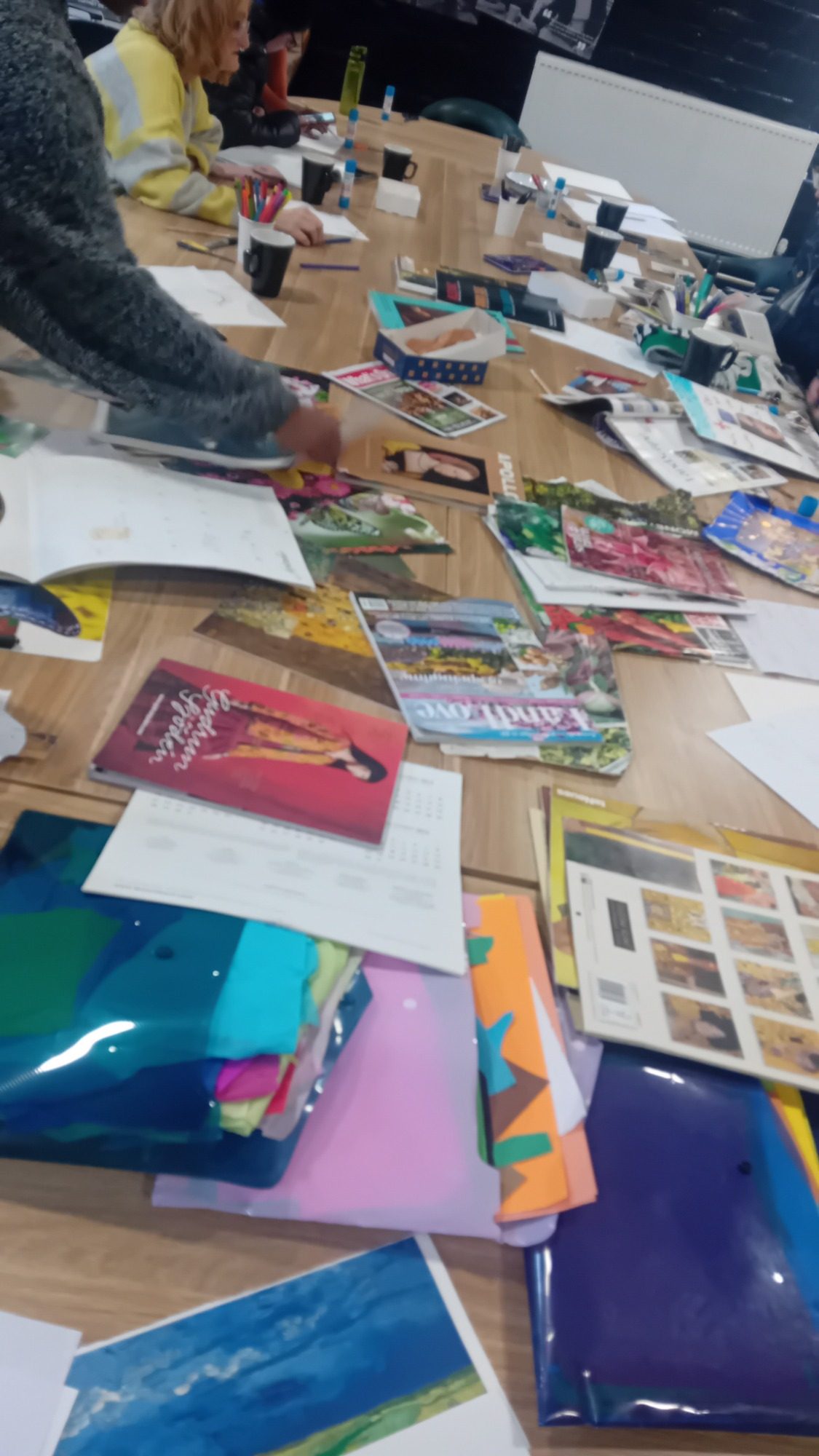 Assisting another Artist. Good Shepherd workshop session Wolverhampton.